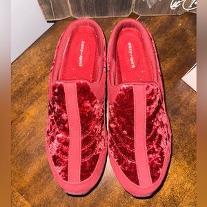 NEW Dark Red Easy Spirit Travel Time Velvet Slip On Mule Clog Shoes Size 10M